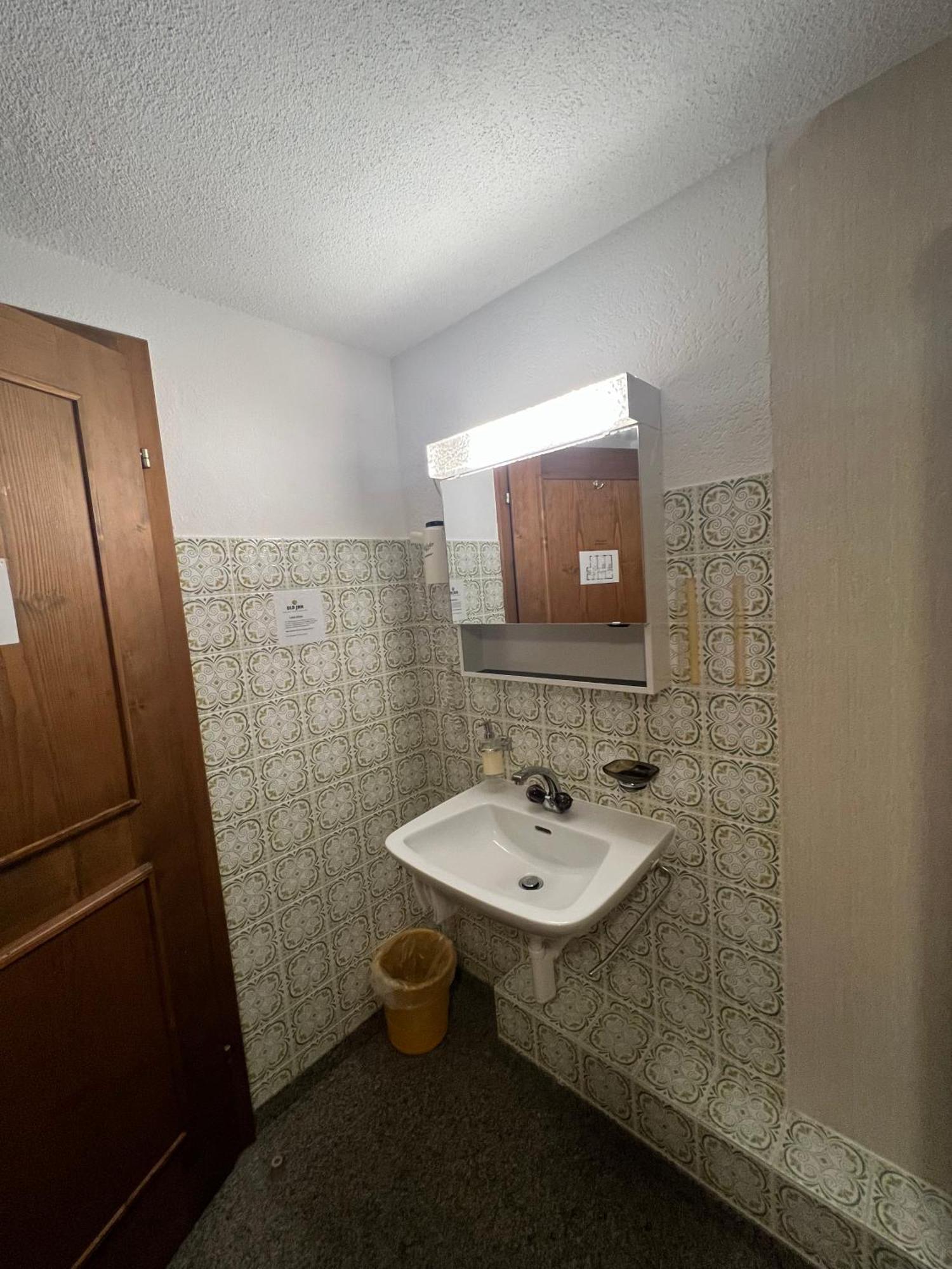 Romantic Room With Private Bathroom Saas im Prattigau Ngoại thất bức ảnh
